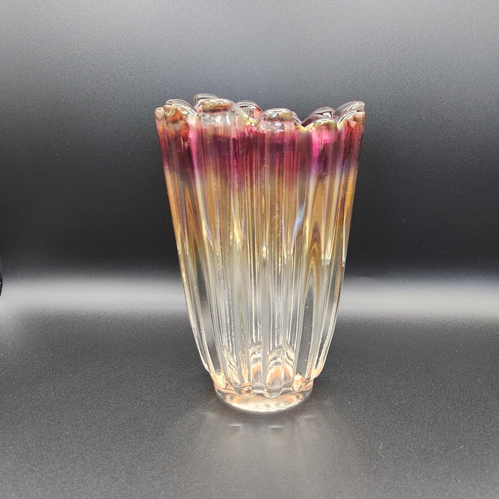 Vintage Beautiful Iridescent Federal Glass Vase